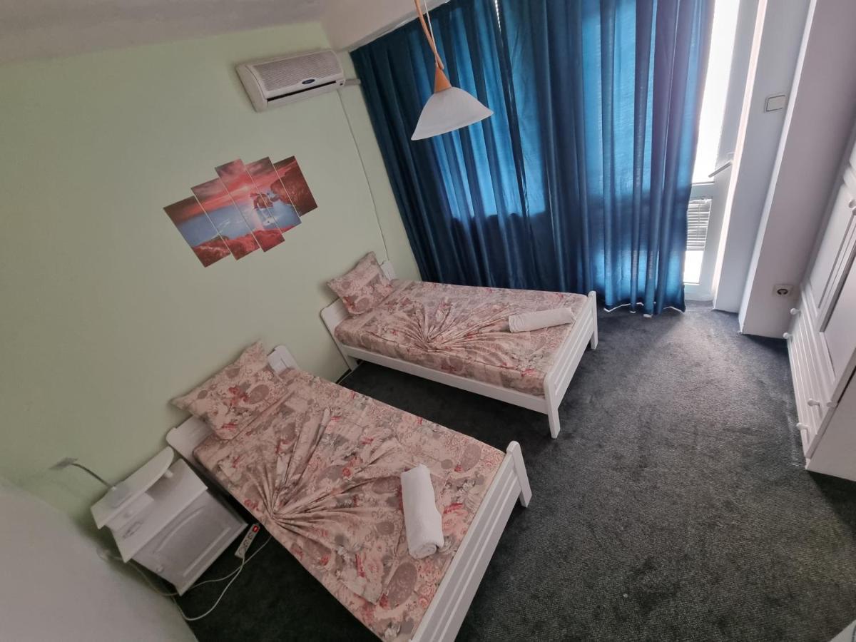 Guesthouse Flora Kiten  Luaran gambar