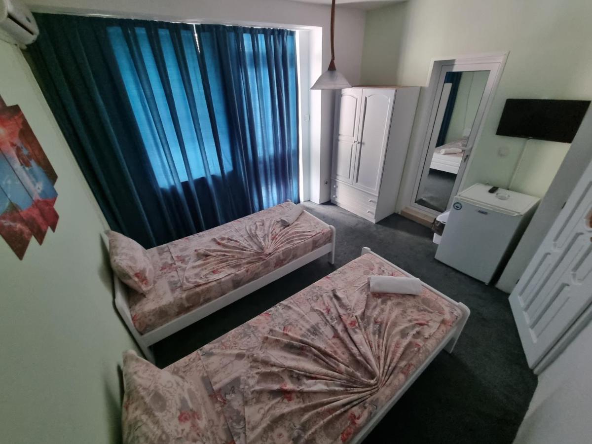 Guesthouse Flora Kiten  Luaran gambar