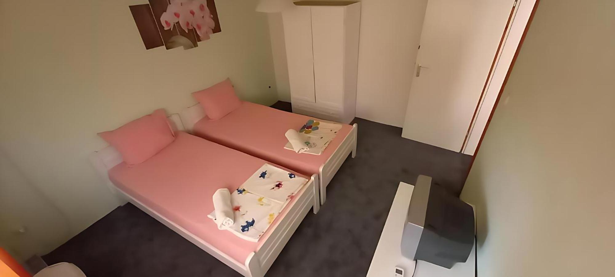 Guesthouse Flora Kiten  Luaran gambar