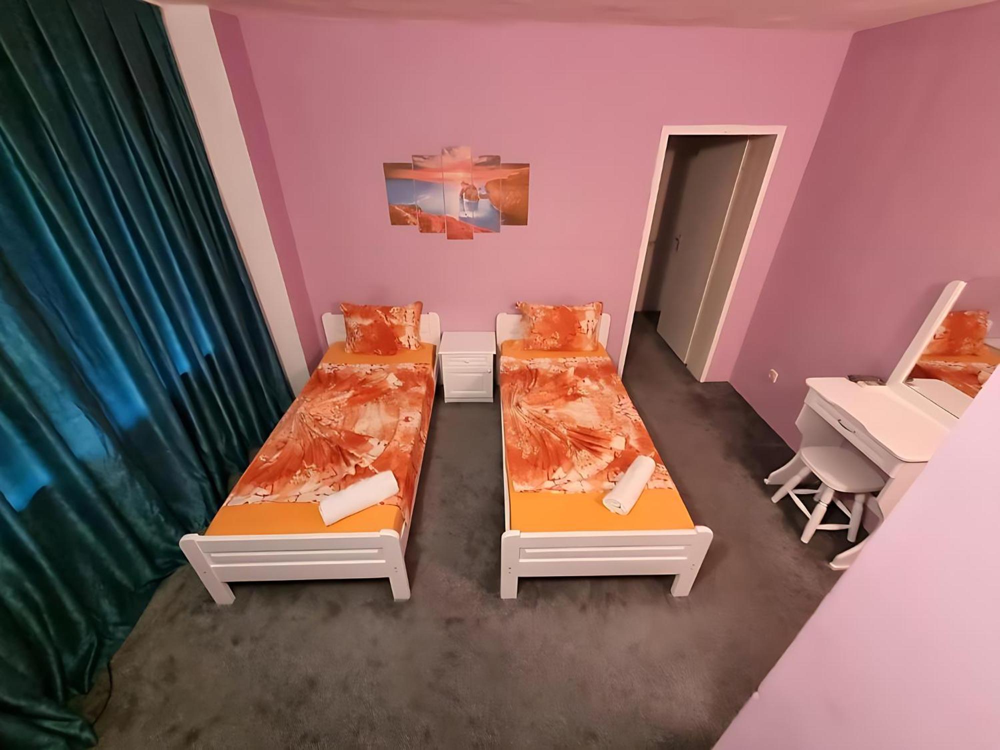 Guesthouse Flora Kiten  Luaran gambar